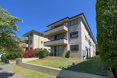 2/75 Dee Why Parade, Dee Why, NSW 2099, 2房, 1浴, Apartment