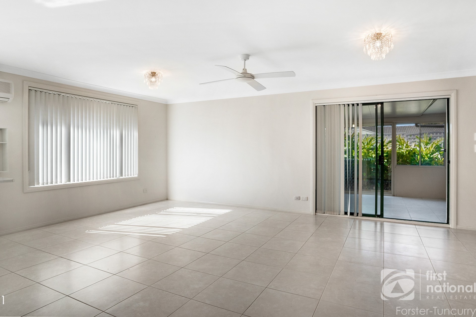 14 BOWER PL, TUNCURRY NSW 2428, 0 ห้องนอน, 0 ห้องน้ำ, House