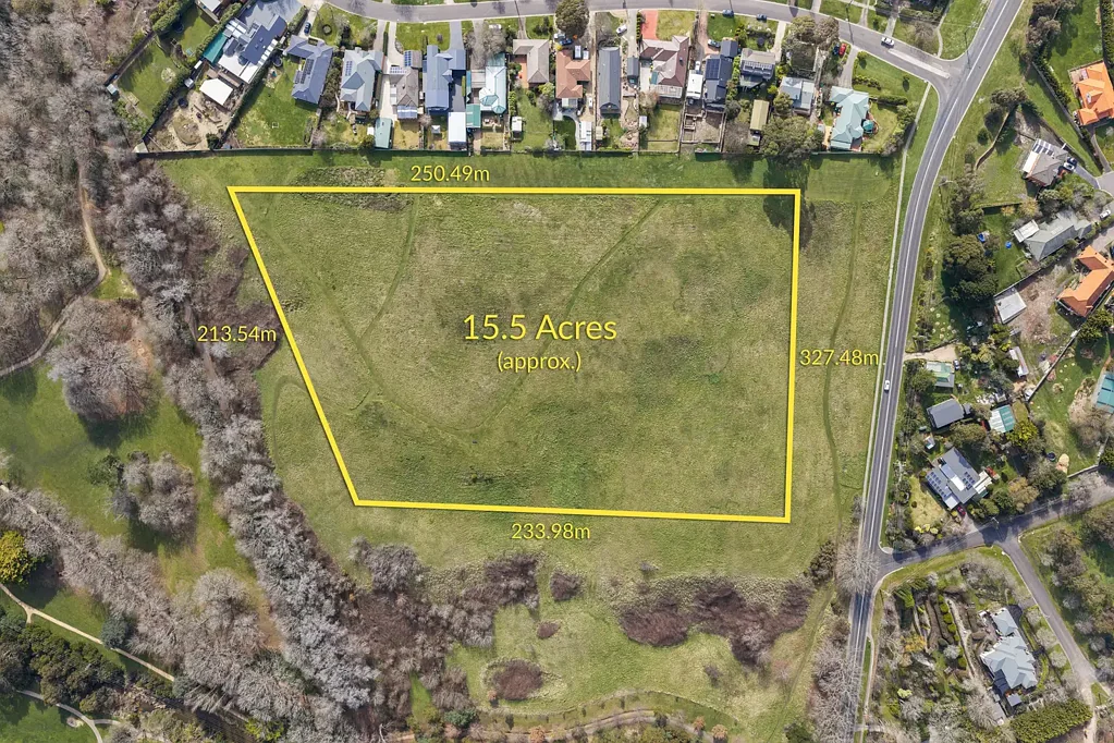 Gisborne  Rare 6.27ha Lifestyle Holding in the Heart of Gisborne