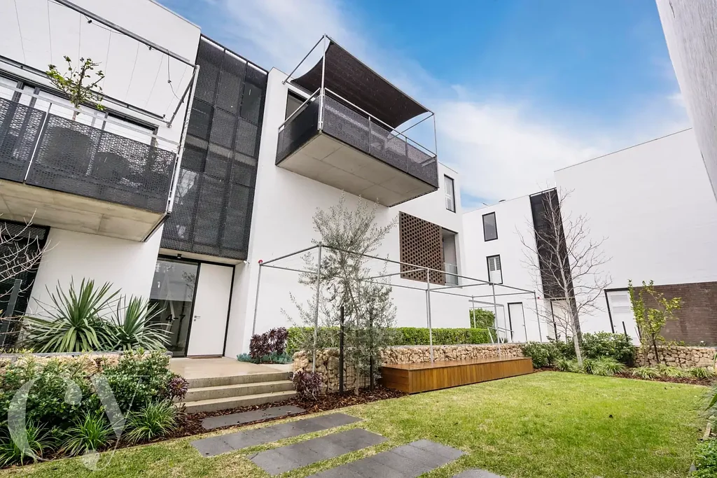 2/17 Amherst Street, Fremantle, WA 6160