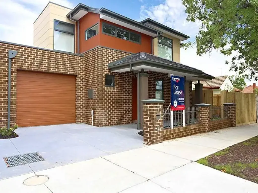 Executive living at its best, with a location to match.
