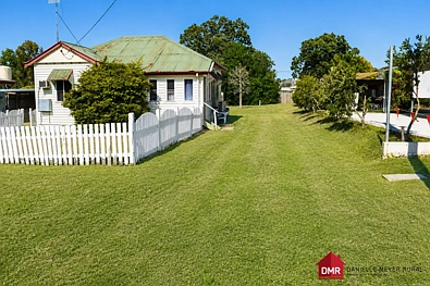 Mundubbera 2 Slaapkamer Affordable Cottage Living on a Spacious 1,181m² Block