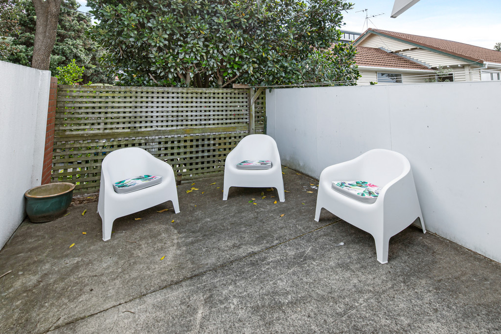 2/10 Upper Bourke Street, Kilbirnie, Wellington, 2 Schlafzimmer, 1 Badezimmer