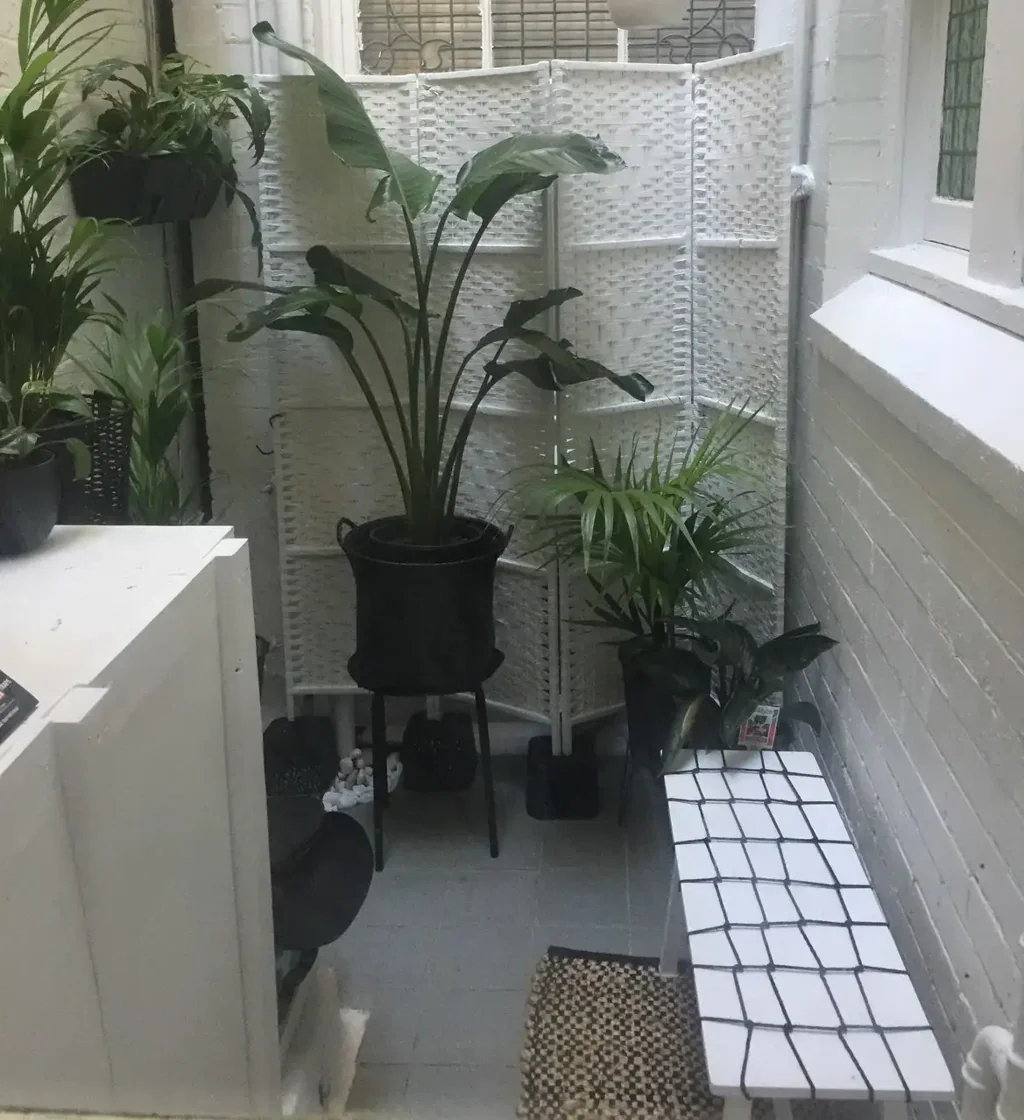 Studio with private courtyard**1st Open Inspection Wednesday from 4.45-5pm**