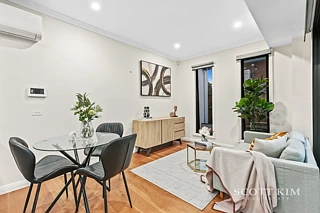 2/24 Wridgway Avenue, Burwood, VIC 3125