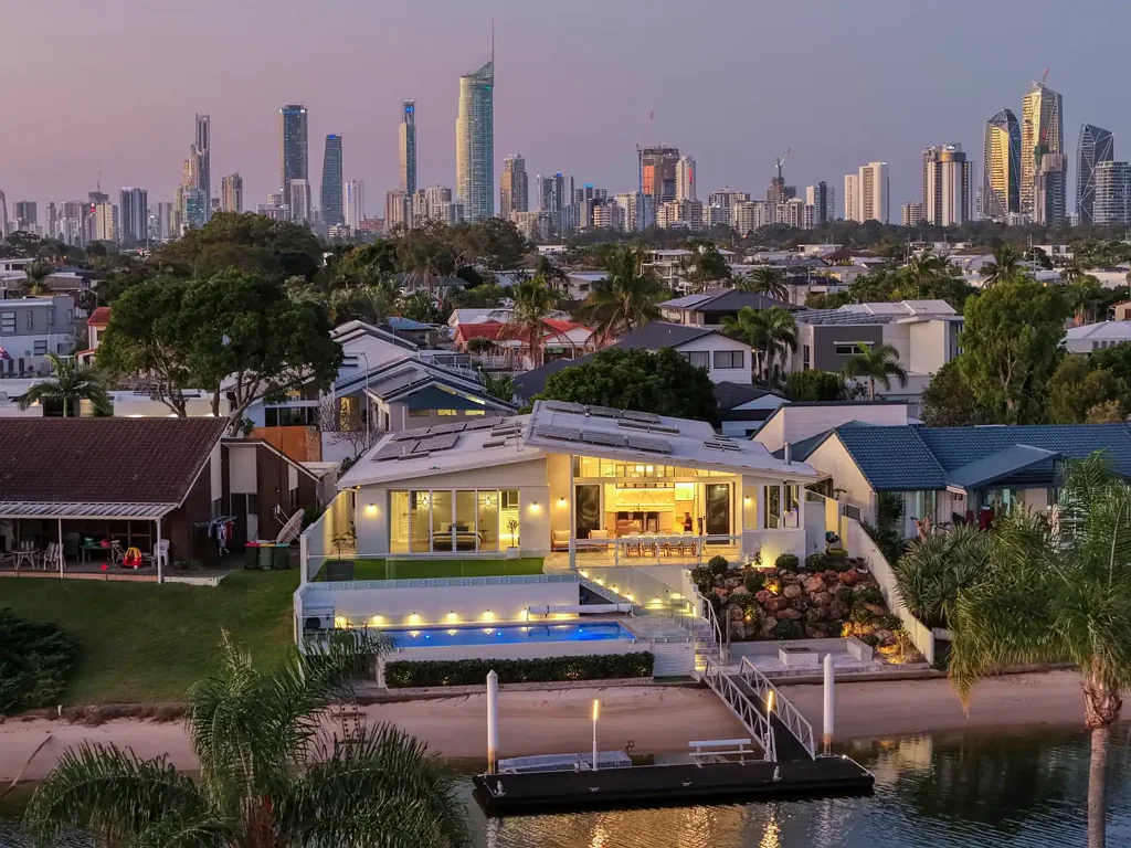 Broadbeach Waters 4 Bedroom Coastal luxe meets family functionality in a private waterfront haven