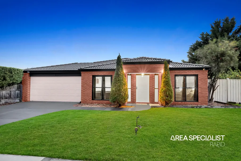 Cranbourne North 4 Slaapkamer Explore This Remarkable Property!
