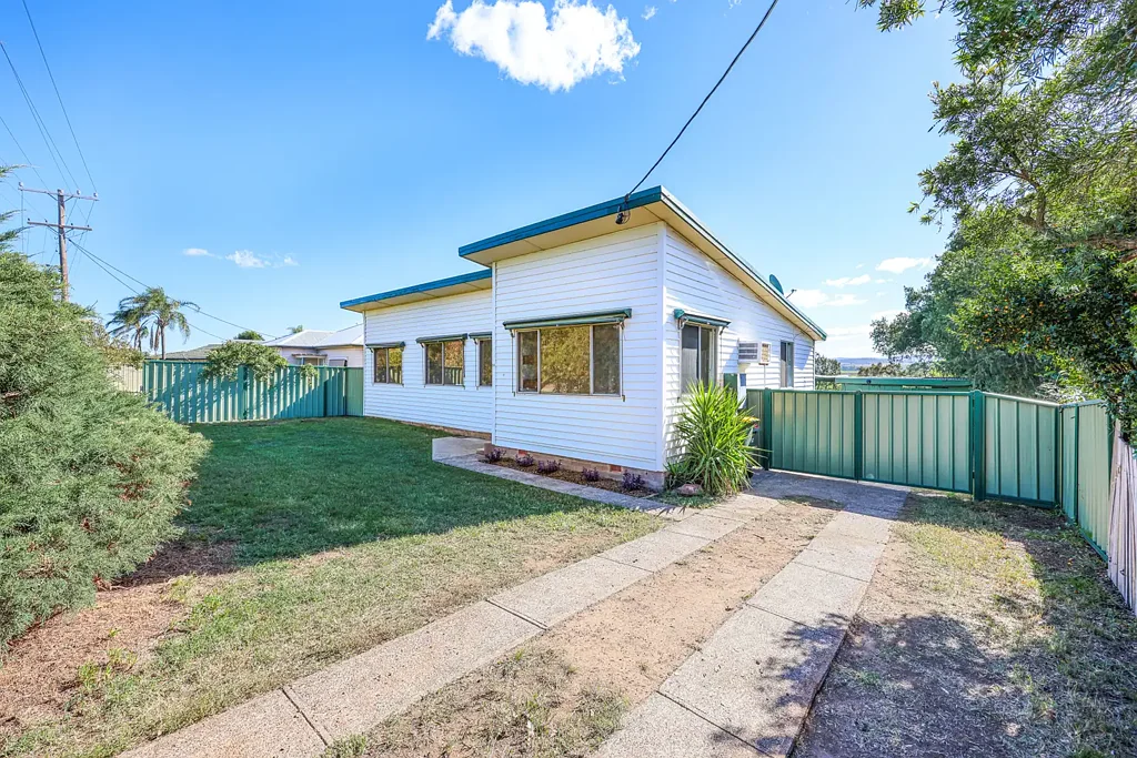 Muswellbrook 3 Slaapkamer Cute 3 Bedroom Weatherboard Home