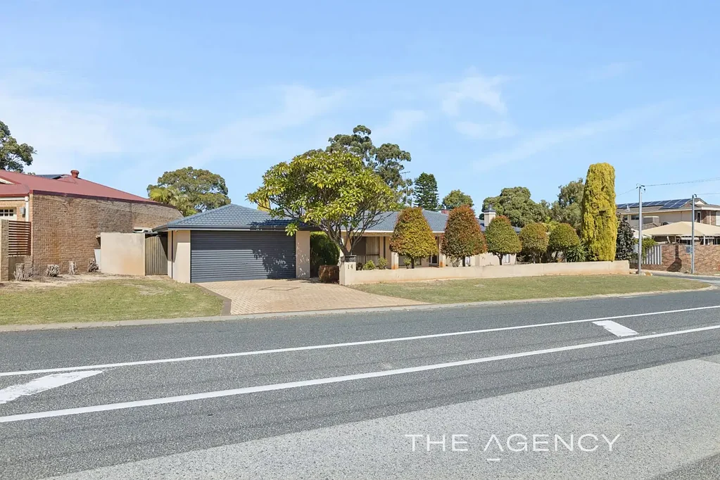 Wanneroo 4ห้องนอน Spacious Family Abode in Quiet, Peaceful Location!