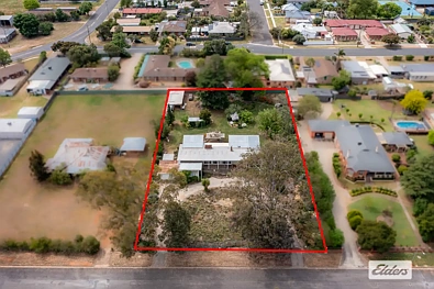 Corowa 3Moenga Spacious Family Home with Unique Features and Multiple Living Zones