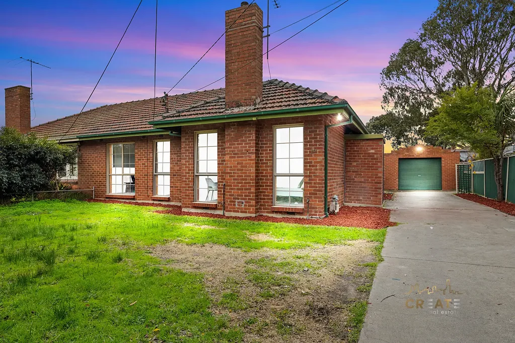 Braybrook 4ห้องนอน FOUR BEDROOMS - SUPURB POSITION - BRAYBROOK