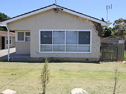 Unit 1/28 Paynesville Road, Bairnsdale