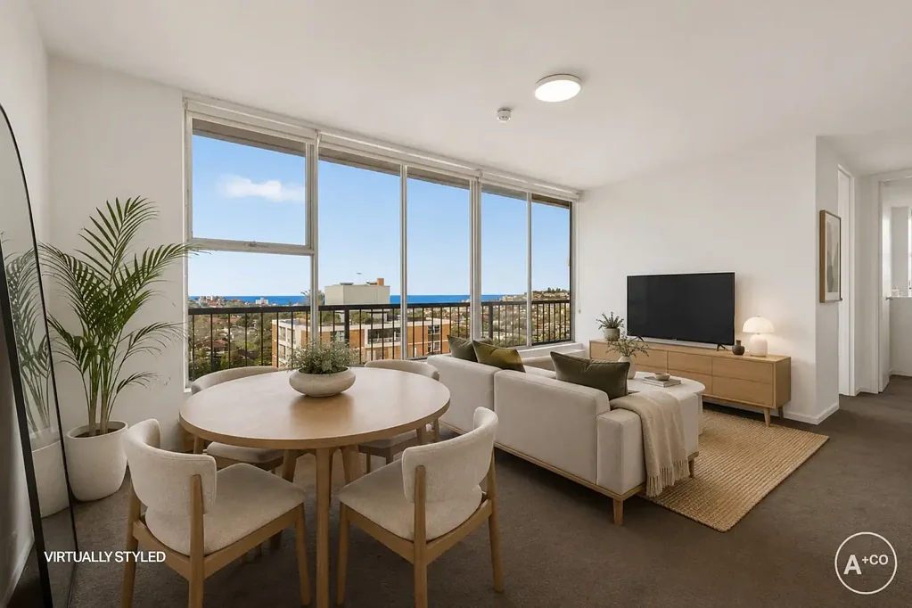 Randwick 2Kwarto Elevated Coastal Apartment with Breathtaking Coogee Views and Endless Potential