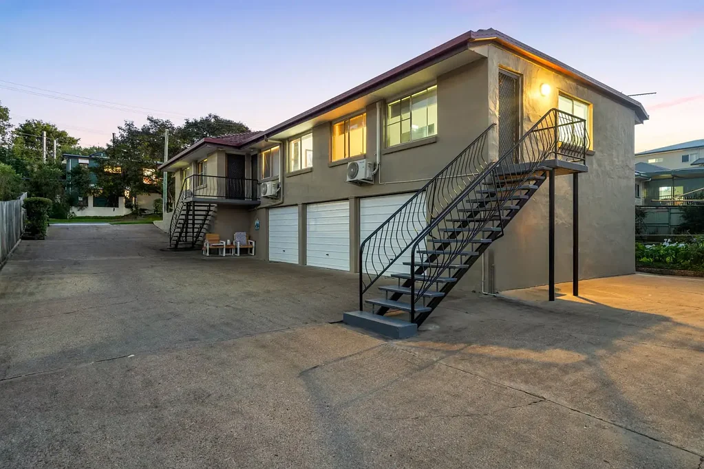 16 Ovendean Street, Yeronga, QLD 4104