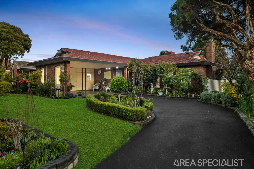 Frankston 4ห้องนอน The Brief: A Forever Family Home with All the Extra