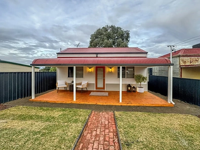 Broken Hill 3房  Classic cottage, contemporary style