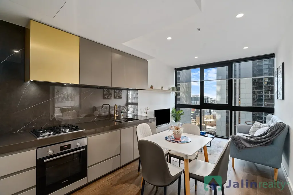 Melbourne 1房 稍纵即逝，这套精品公寓不容错过！ Blink and this boutique apartment will be gone!