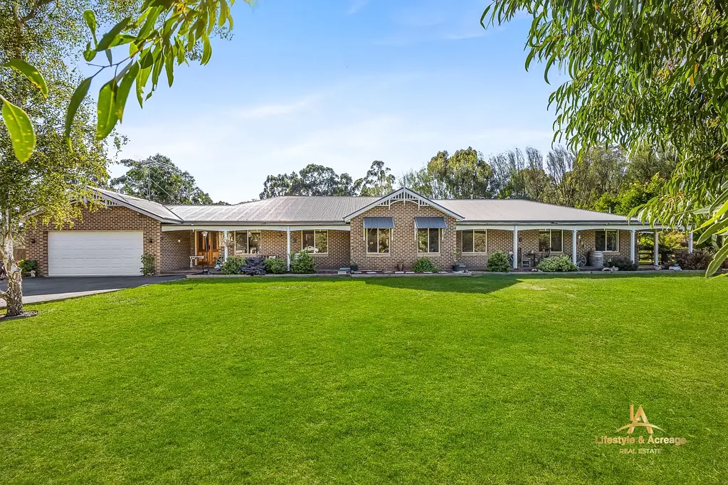 13 Carlile Court, Drouin, VIC 3818