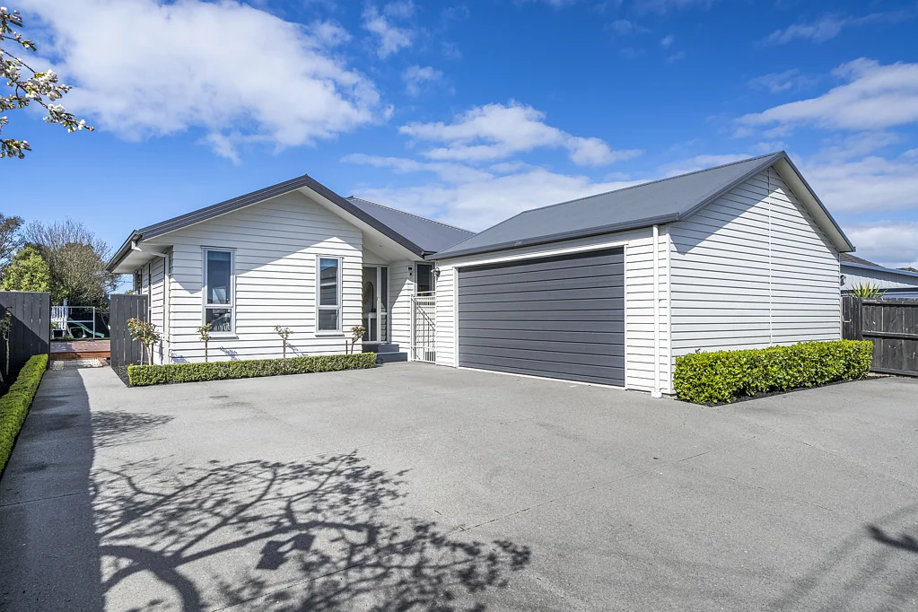North New Brighton 4ห้องนอน Sun-Filled Family Haven