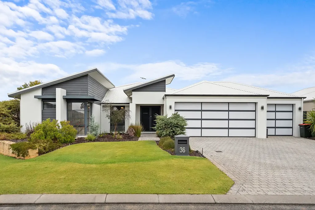 Baldivis 4ਬੈੱਡਰੂਮ STUNNING & SPACIOUS FAMILY LIFESTYLE - WALK TO SCHOOLS