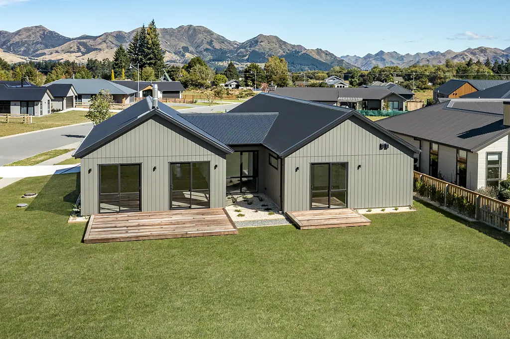 Hanmer Springs 4chambre Brand new with a reserve outlook!