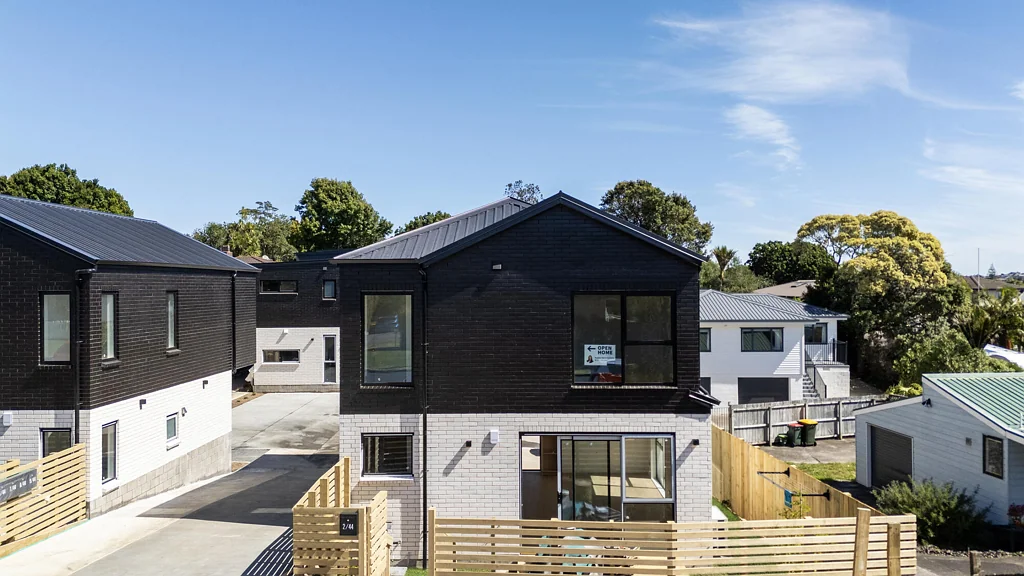 44-46 Drake Street, Howick, Manukau City, Auckland