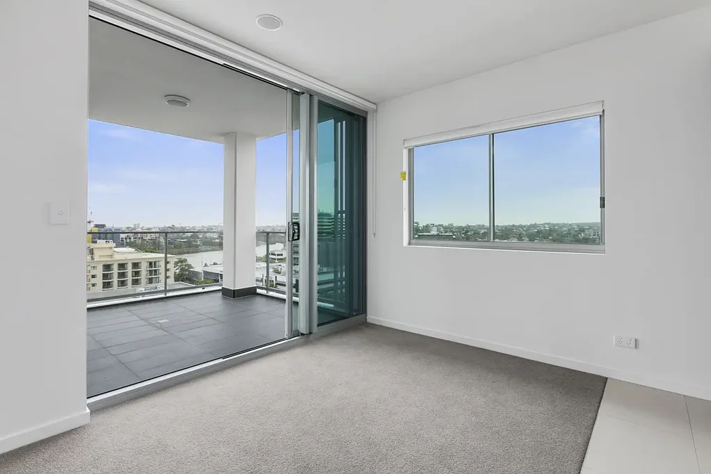 1 Bedroom Milton Apartment - River Views