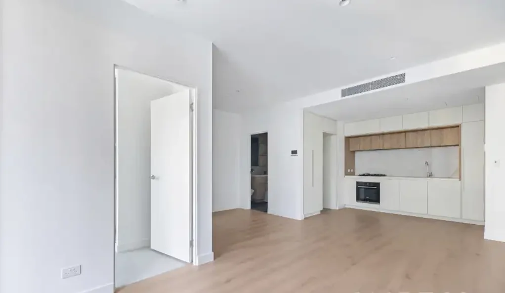 For Lease - Elevated CBD Living at West Side Place