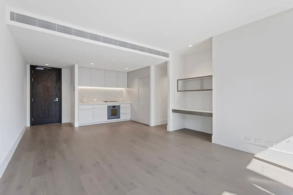 South Yarra 2房 墨尔本中心地段2房公寓，奢华装修，Gaggenau厨房电器，24/7礼宾服务，恒温游泳池，私人电影院，South Yarra尊贵生活体验。 Bright, Modern & Luxurious – Your Perfect South Yarra Apartment