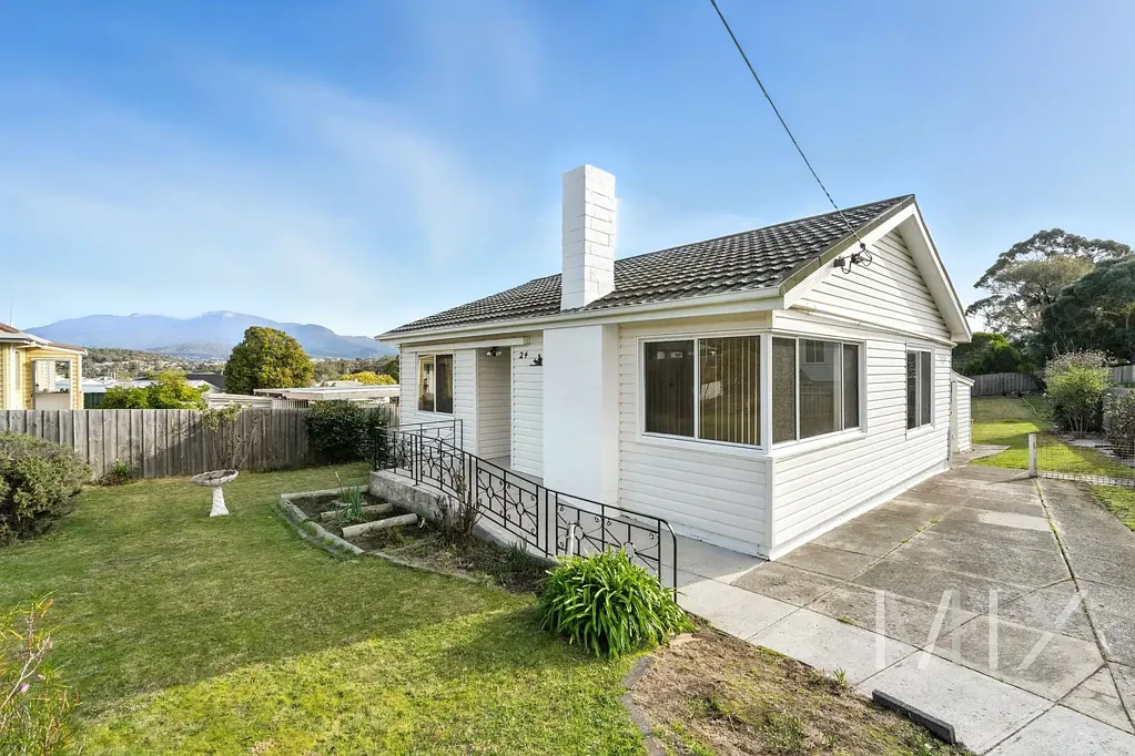 24 Heemskirk Street, Warrane, TAS 7018