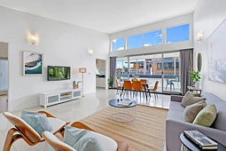 702/36-40 Romsey Street, Waitara