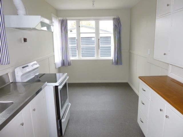 17 Newall Avenue, Bryndwr, Christchurch, 3 habitaciones, 1 baños