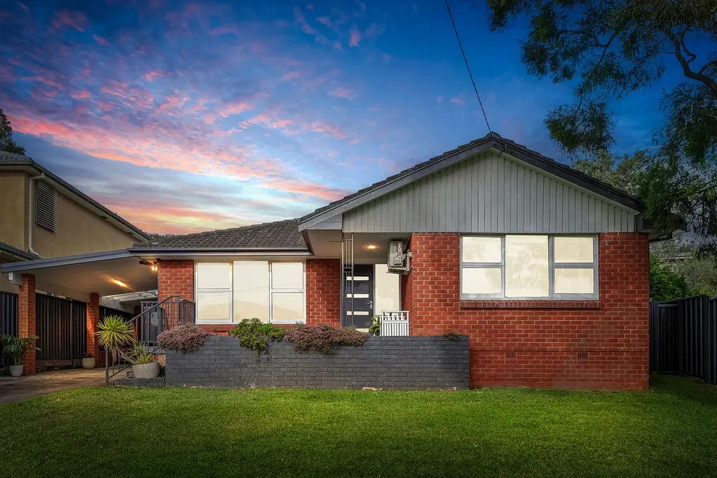 Old Toongabbie 3ห้องนอน Spacious single-level sanctuary in a peaceful family pocket