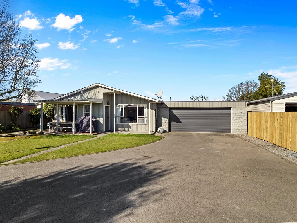 Allenton 3 Bedroom Move in and enjoy