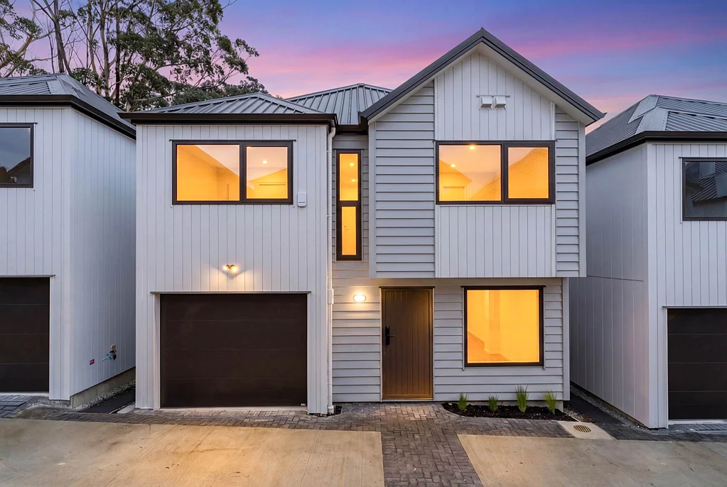 Henderson 4房  Brand New Standalone Homes