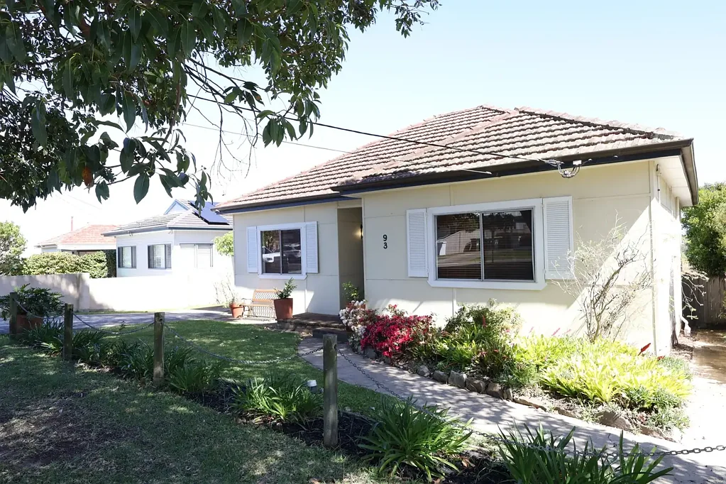 Family-Friendly Home in the Heart of Oyster Bay