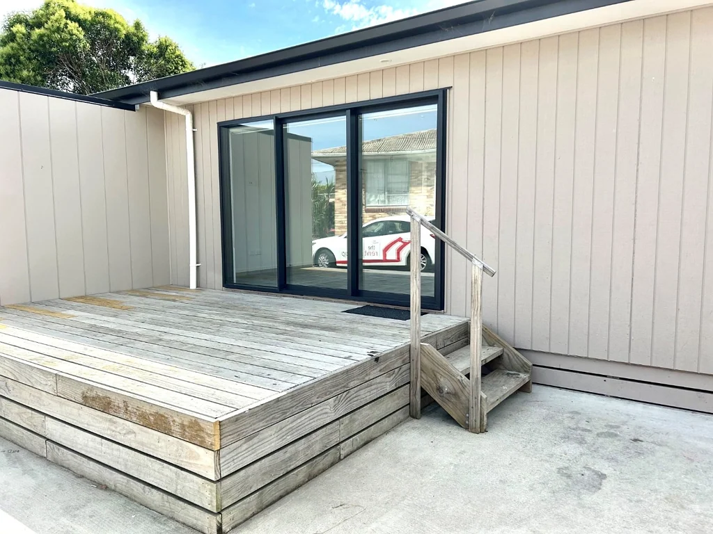 Cute 2 Bedroom unit