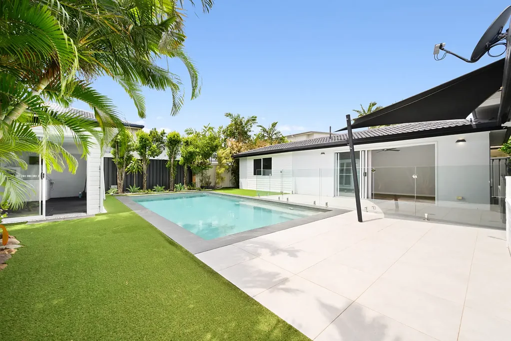 Paradise Point 3房  Prime Paradise Point Opportunity