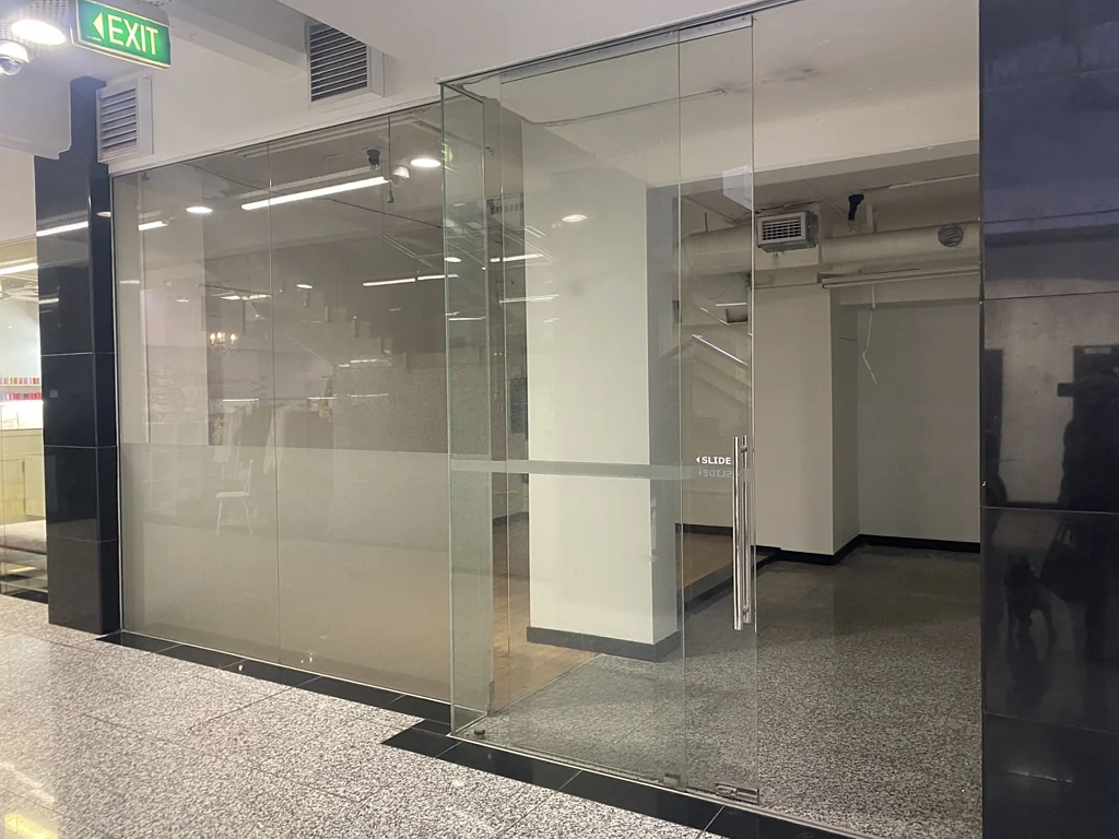 Auckland Central  Spacious Arcade Retail on Queen Street