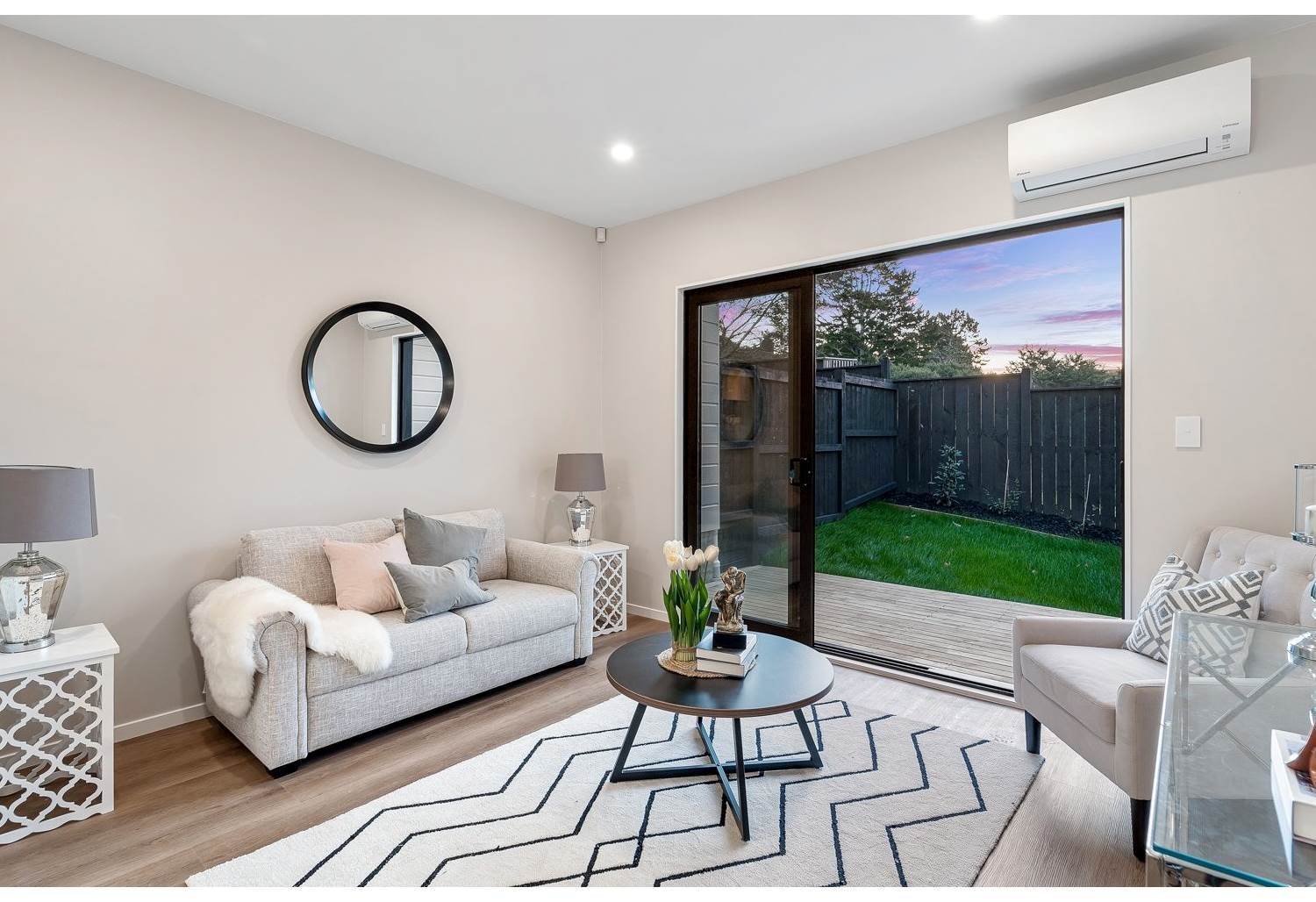 61 Don Oliver Lane, Glen Eden, Auckland - Waitakere, 2 rūma, 1 rūma horoi, Townhouse