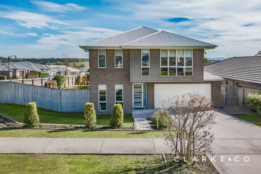 9 Darkmouth Street, Chisholm, NSW 2322