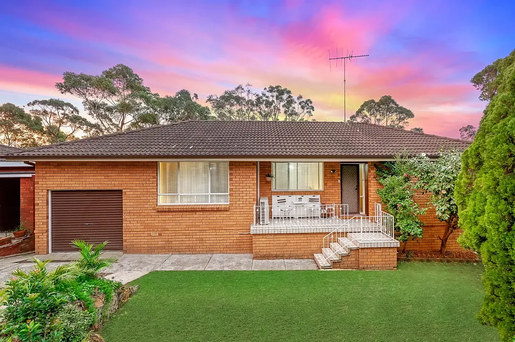 38 Jackson Crescent, Pennant Hills, NSW 2120