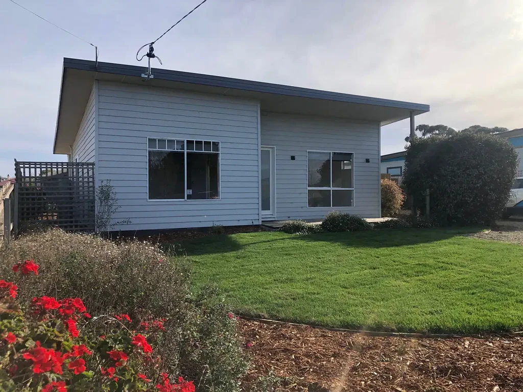 Spacious renovated 2 bedroom home