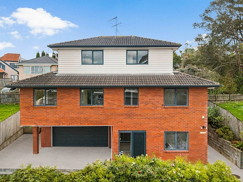 2/25 Keldale Place, Forrest Hill, North Shore City, Auckland