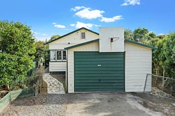 24A Tahi Terrace, Glen Eden
