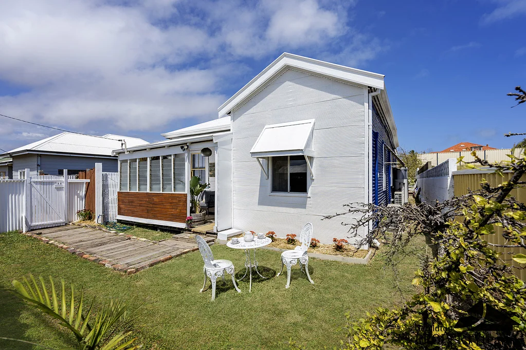 151 Shenton Street, Beachlands, WA 6530