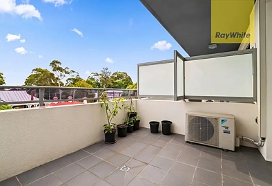 Parramatta 2房 Parramatta黄金地段 两层设计宽敞 升值潜力无限 步行CBD&Westfield 公园学校环绕 低维护奢居 Stylish Two-Storey Apartment In Prime Parramatta Location