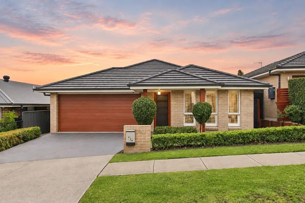 Spring Farm 4Moenga Beautifully Presented & Designed for Easy Living!