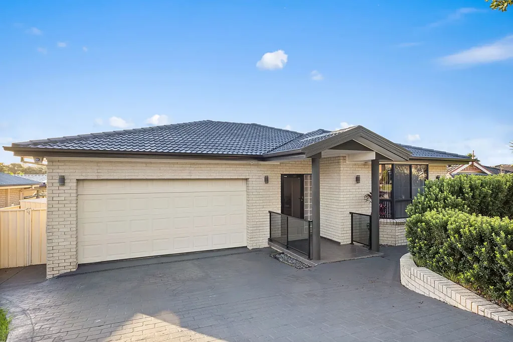 43 Eucumbene Avenue, Flinders, NSW 2529