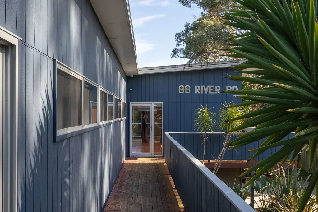 88 River Road, Ambleside, TAS 7310